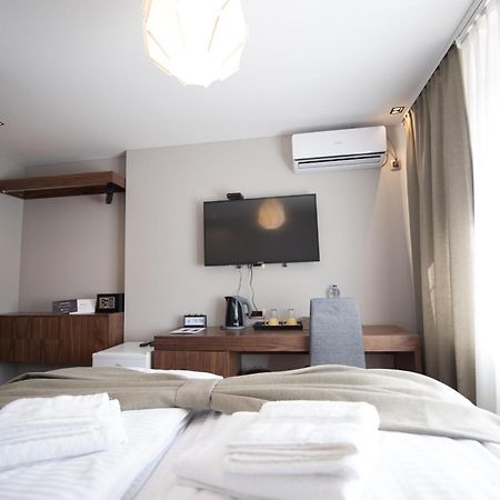 Boulevard Exclusive พริสตีนา ภายนอก รูปภาพ