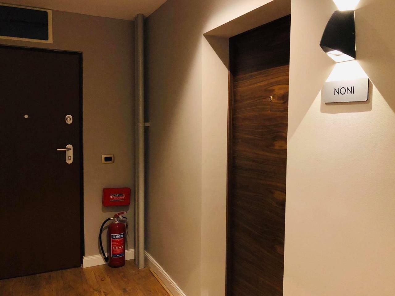 Boulevard Exclusive พริสตีนา ภายนอก รูปภาพ