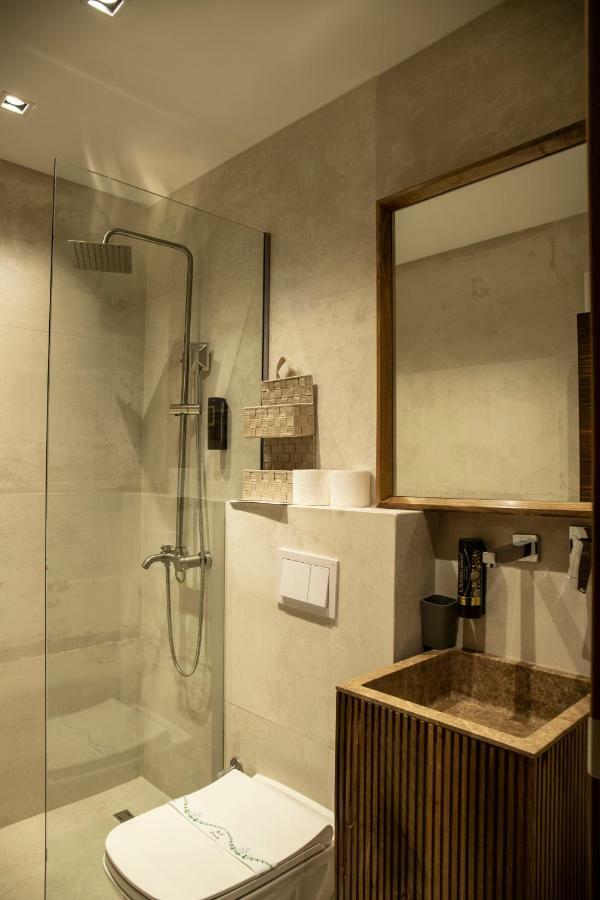 Boulevard Exclusive พริสตีนา ภายนอก รูปภาพ